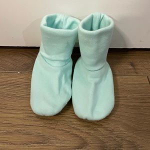 Parade Organic Teal Blue Baby Slipper Booties Cotton 6-12 EUC